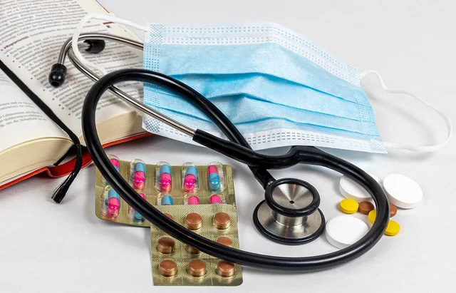 stethoscope, mouth guard, medicine, healthcare, disease, health, tablets, medical, treatment, health check, pension, improvement. Common Healthcare Reputation Management Questions for Practices