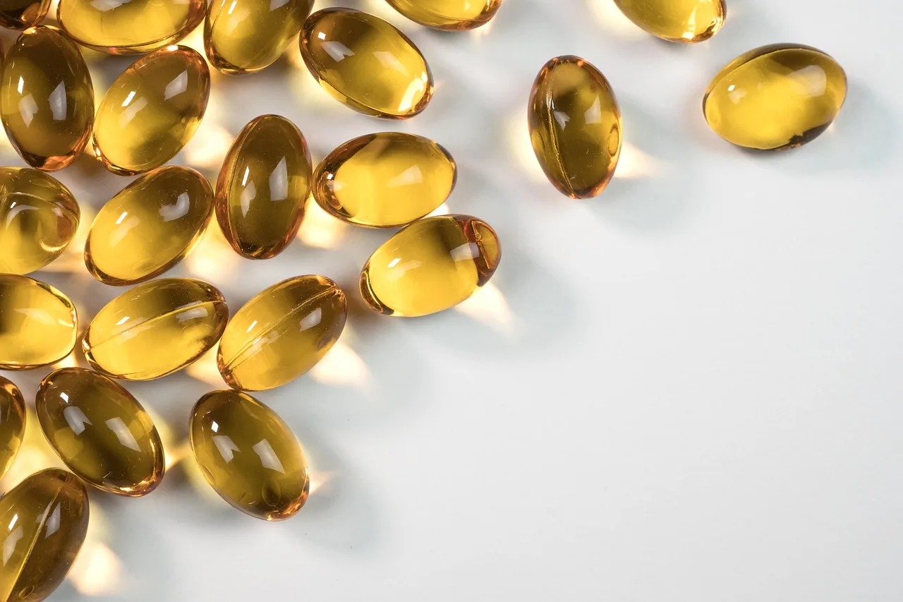gel capsules, capsules, medicine, pharmaceutical, pills, health, treatment, cure, healthcare, medical, vitamins, supplements. Medical practice marketing tools: six named options by fit and price